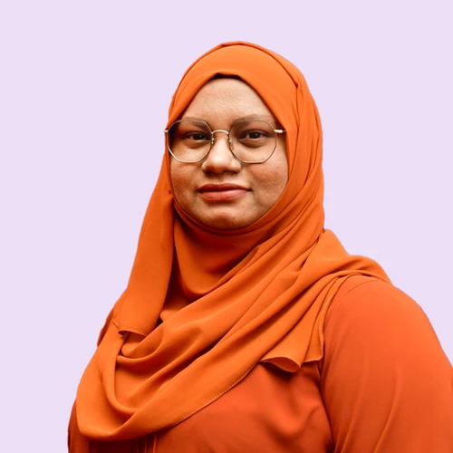އަލްއުސްތާޛާ ޢާއިޝަތު ސުމައިނާ